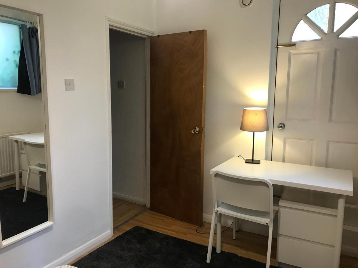 Lovely Budget Double Ensuite In Bricklane Лондон Экстерьер фото