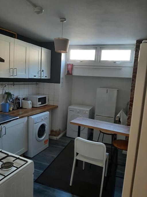 Lovely Budget Double Ensuite In Bricklane Лондон Экстерьер фото