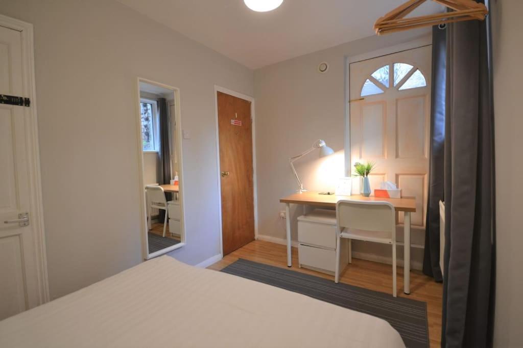 Lovely Budget Double Ensuite In Bricklane Лондон Экстерьер фото